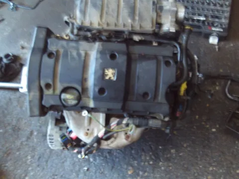 Κινητήρας Κορμός - Καπάκι NFU για PEUGEOT 307 (2001 - 2005) (3A) (3C) 1600 (NFU) Petrol 109 16 valve  Κινητήρας Κορμός - Καπάκι NFU για PEUGEOT 307 (2001 - 2005) (3A) (3C) 1600 (NFU) Petrol 109 16 valve