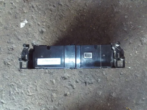 Χειριστήρια Καλοριφέρ 275005FA5A για NISSAN JUKE ( 2019 - ) (F16)  -  Χειριστήρια Καλοριφέρ 275005FA5A για NISSAN JUKE ( 2019 - ) (F16)  -