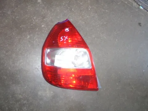 Φανάρι Πίσω Αριστερό (Ελαττωματικό ) για HONDA JAZZ (2002 - 2005) (GD)  Φανάρι Πίσω Αριστερό (Ελαττωματικό ) για HONDA JAZZ (2002 - 2005) (GD)