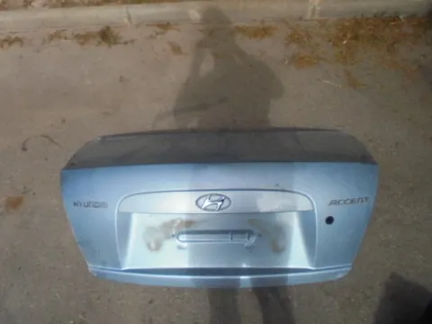 Καπό Πίσω (Ελαττωματικό) για HYUNDAI ACCENT (2006 - (MC) Sedan 4dr *Γ* Καπό Πίσω (Ελαττωματικό) για HYUNDAI ACCENT (2006 - (MC) Sedan 4dr *Γ*