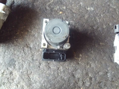 Μονάδα ABS 0265232403 για NISSAN NV200-EVALIA (2010 - ) 1500 () diesel 86 dCi  Μονάδα ABS 0265232403 για NISSAN NV200-EVALIA (2010 - ) 1500 () diesel 86 dCi