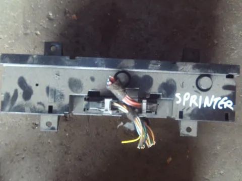 Χειριστήρια Καλοριφέρ A9068301785KZ για MERCEDES SPRINTER (2006 - 2013) (906)  -  Χειριστήρια Καλοριφέρ A9068301785KZ για MERCEDES SPRINTER (2006 - 2013) (906)  -