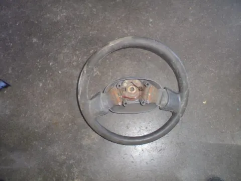 Τιμόνι (Βολάν) ( Όχι Πολύ Καθαρό) για PIAGGIO PORTER (1998 - 2010) , (2011 - 2020) , (1991 - 1998) *Γ* Τιμόνι (Βολάν) ( Όχι Πολύ Καθαρό) για PIAGGIO PORTER (1998 - 2010) , (2011 - 2020) , (1991 - 1998) *Γ*