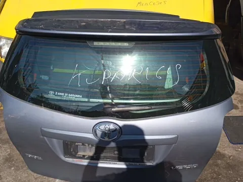 Πορτ-Μπαγκάζ για TOYOTA VERSO (2009 - )  Πορτ-Μπαγκάζ για TOYOTA VERSO (2009 - )