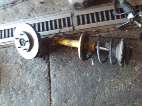 Άκρο Εμπρός Αριστερό Με ABS Χ. Δαγκάνα για TOYOTA RAV-4 (2000 - 2004) (XA20) 2000 1AZ-FE petrol 150 VVT - i  Άκρο Εμπρός Αριστερό Με ABS Χ. Δαγκάνα για TOYOTA RAV-4 (2000 - 2004) (XA20) 2000 1AZ-FE petrol 150 VVT - i