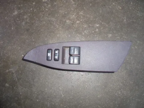 Διακόπτης Παραθύρων Κεντρικός Αριστερής 2πλος 20pin για TOYOTA IQ (2009 - ) (AJ1)  Διακόπτης Παραθύρων Κεντρικός Αριστερής 2πλος 20pin για TOYOTA IQ (2009 - ) (AJ1)