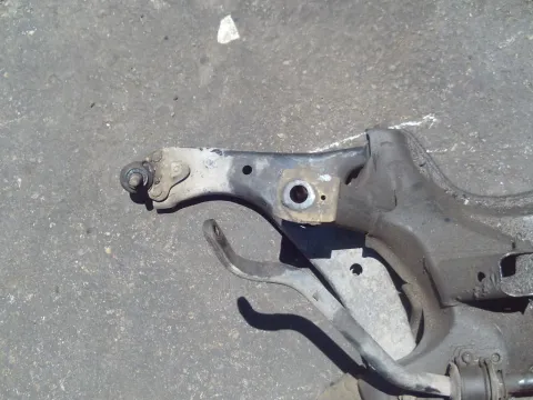Ψαλίδι Εμπρός Αριστερό για TOYOTA RAV-4 (2000 - 2004) (XA20) 2000 1AZ-FE petrol 150 VVT - i *ΔΒ* Ψαλίδι Εμπρός Αριστερό για TOYOTA RAV-4 (2000 - 2004) (XA20) 2000 1AZ-FE petrol 150 VVT - i *ΔΒ*