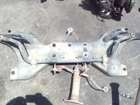 Γέφυρα Εμπρός Οριζόντια για MITSUBISHI COLT (2005 - 2008 ) (CZ) *ΔΒ* Γέφυρα Εμπρός Οριζόντια για MITSUBISHI COLT (2005 - 2008 ) (CZ) *ΔΒ*