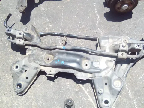 Γέφυρα Εμπρός Οριζόντια για CITROEN C3 (2010 - 2014) 1400 8H01 (DV4) Diesel 68 HDi *ΔΒ* Γέφυρα Εμπρός Οριζόντια για CITROEN C3 (2010 - 2014) 1400 8H01 (DV4) Diesel 68 HDi *ΔΒ*