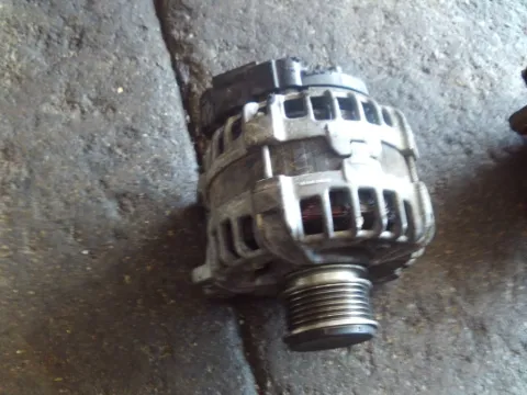 Δυναμό - Εναλλάκτης 04B903023B για VW POLO (2014 - 2016) (6R) 1400 (CUS) Diesel TDI 90hp BMT 