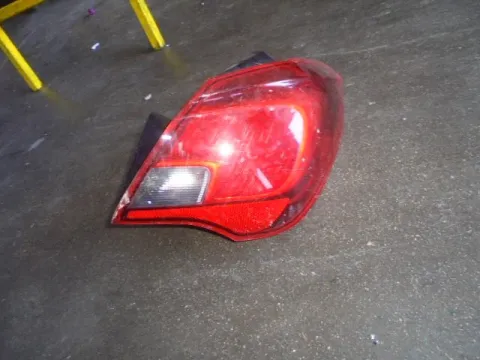 Φανάρι Πίσω Δεξί (Πλημμυρισμένο) για OPEL CORSA (2014 - 2019) E Hatchback - 5dr  Φανάρι Πίσω Δεξί (Πλημμυρισμένο) για OPEL CORSA (2014 - 2019) E Hatchback - 5dr