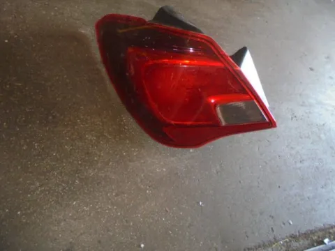 Φανάρι Πίσω Αριστερό (Πλημμυρισμένο) για OPEL CORSA (2014 - 2019) E Hatchback - 5dr  Φανάρι Πίσω Αριστερό (Πλημμυρισμένο) για OPEL CORSA (2014 - 2019) E Hatchback - 5dr