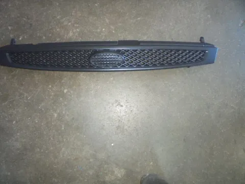 Μάσκα (Σπασμένη Βάση) για FORD FIESTA (2002 - 2005) Mk5a ΙΜΙΤΑΣΙΟΝ Μάσκα (Σπασμένη Βάση) για FORD FIESTA (2002 - 2005) Mk5a ΙΜΙΤΑΣΙΟΝ