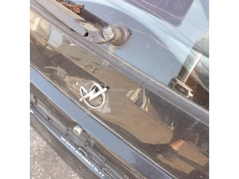 Πορτ-Μπαγκάζ (Λίγο Χτυπημένο) για OPEL ASTRA (1998 - 2004) G S-Wagon - 5dr *Γ* -  Πορτ-Μπαγκάζ (Λίγο Χτυπημένο) για OPEL ASTRA (1998 - 2004) G S-Wagon - 5dr *Γ* -