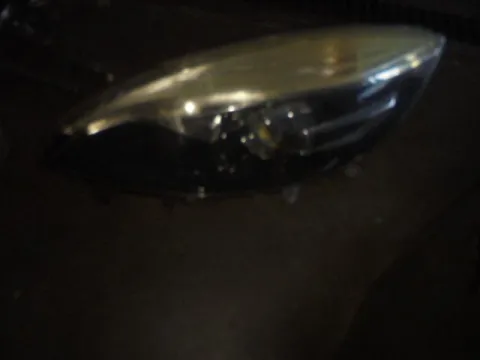 Φανάρι Εμπρός Αριστερό (Σπασμένη Βάση) για RENAULT SCENIC (2013 - 2017)  Φανάρι Εμπρός Αριστερό (Σπασμένη Βάση) για RENAULT SCENIC (2013 - 2017)