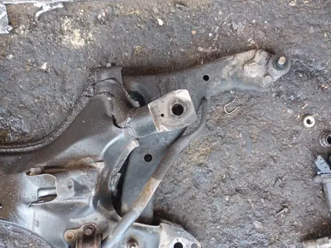Ψαλίδι Εμπρός Δεξί για TOYOTA RAV-4 (2004 - 2005) (XA20) 2000 1AZ-FE petrol 150 VVT - i *ΔΒ* Ψαλίδι Εμπρός Δεξί για TOYOTA RAV-4 (2004 - 2005) (XA20) 2000 1AZ-FE petrol 150 VVT - i *ΔΒ*