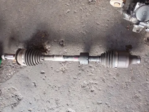 Ημιαξόνιο Εμπρός Δεξί για SUZUKI SX4 (2007 - 2009) (RW) 1900 (D19AA) diesel 120 RW419 (YB61) DDiS 4WD  Ημιαξόνιο Εμπρός Δεξί για SUZUKI SX4 (2007 - 2009) (RW) 1900 (D19AA) diesel 120 RW419 (YB61) DDiS 4WD