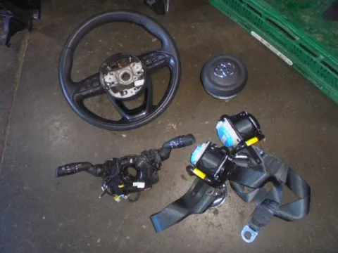 Σετ Αερόσακων Εμπρός (με Ταμπλό) για TOYOTA YARIS (2020 - ) (XP210) *Γ* - 