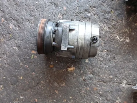 Συμπιεστής A-C (Κομπρέσορας) για RENAULT MEGANE (2002 - 2005) (LM) (KM) (EM) (CM) (BM) Hatchback - 5dr  Συμπιεστής A-C (Κομπρέσορας) για RENAULT MEGANE (2002 - 2005) (LM) (KM) (EM) (CM) (BM) Hatchback - 5dr