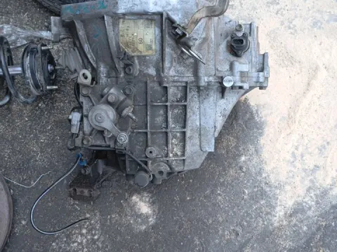 Κιβώτιο Ταχυτήτων (Σασμάν) Χειροκίνητο για TOYOTA YARIS (1999 - 2002) (XP10) Hatchback - 3dr 1000 1SZ-FE petrol 68 SCP10  Κιβώτιο Ταχυτήτων (Σασμάν) Χειροκίνητο για TOYOTA YARIS (1999 - 2002) (XP10) Hatchback - 3dr 1000 1SZ-FE petrol 68 SCP10