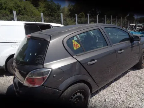 Τροπέτο Αμάξι Κουφάρι με Άξονα Πίσω 4μπούλωνο και Ζαντολάστιχα 195/65/15 για OPEL ASTRA (2007 - 2010) H Hatchback - 5dr *ΔΒ* -  Τροπέτο Αμάξι Κουφάρι με Άξονα Πίσω 4μπούλωνο και Ζαντολάστιχα 195/65/15 για OPEL ASTRA (2007 - 2010) H Hatchback - 5dr *ΔΒ* -