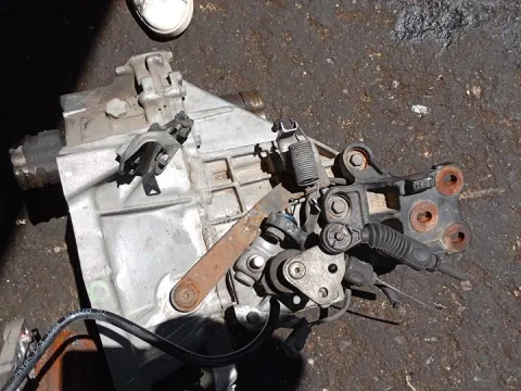Κιβώτιο Ταχυτήτων (Σασμάν) Χειροκίνητο για TOYOTA AYGO (2005 - 2009) (B10) 1KR * ITALY *  Hatchback - 3dr 1000 1KR-FE petrol 68 KGB10  Κιβώτιο Ταχυτήτων (Σασμάν) Χειροκίνητο για TOYOTA AYGO (2005 - 2009) (B10) 1KR * ITALY *  Hatchback - 3dr 1000 1KR-FE petrol 68 KGB10