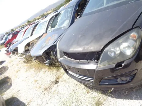 Τροπέτο Αμάξι Κουφάρι με Άξονα Πίσω και Ζαντολάστιχα για OPEL ASTRA (2004 - 2007) H Hatchback - 5dr *ΔΒ* -  Τροπέτο Αμάξι Κουφάρι με Άξονα Πίσω και Ζαντολάστιχα για OPEL ASTRA (2004 - 2007) H Hatchback - 5dr *ΔΒ* -