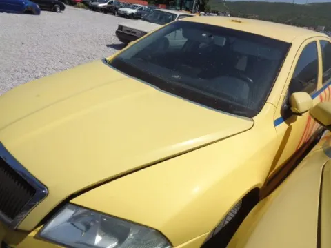 Τροπέτο Αμάξι κομπλέ με Κινητήρα και Σασμάν με Άξονα Πίσω και Ζαντολάστιχα για SKODA OCTAVIA (2004 - 2008) 5 (1Z3-5) Hatchback - 5dr 1900 (BJB)(BKC)(BLS)(BXE) Diesel 105 *ΔΒ* -  Τροπέτο Αμάξι κομπλέ με Κινητήρα και Σασμάν με Άξονα Πίσω και Ζαντολάστιχα για SKODA OCTAVIA (2004 - 2008) 5 (1Z3-5) Hatchback - 5dr 1900 (BJB)(BKC)(BLS)(BXE) Diesel 105 *ΔΒ* -