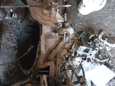 Κιβώτιο Ταχυτήτων (Σασμάν) Χειροκίνητο για TOYOTA AYGO *ITALY * (2005 - 2009) (B10) Hatchback - 5dr 1000 1KR-FE petrol 68 KGB10  Κιβώτιο Ταχυτήτων (Σασμάν) Χειροκίνητο για TOYOTA AYGO *ITALY * (2005 - 2009) (B10) Hatchback - 5dr 1000 1KR-FE petrol 68 KGB10