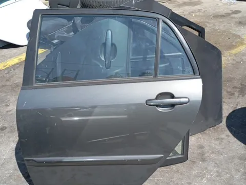 Πόρτα Πίσω Αριστερή ΣΤΡΑΒΕΣ ΒΙΔΕΣ  για TOYOTA COROLLA (2004 - 2007) (E120) Hatchback - 5dr (KM22) *Ε* Πόρτα Πίσω Αριστερή ΣΤΡΑΒΕΣ ΒΙΔΕΣ  για TOYOTA COROLLA (2004 - 2007) (E120) Hatchback - 5dr (KM22) *Ε*