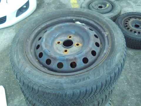 Ζαντολάστιχο 5αδα 185/60/R15 GOODYEAR για TOYOTA COROLLA (2002 - 2004) (E120) *ΔΒ* Ζαντολάστιχο 5αδα 185/60/R15 GOODYEAR για TOYOTA COROLLA (2002 - 2004) (E120) *ΔΒ*