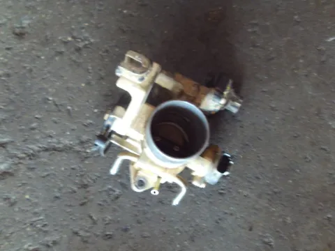 Σώμα Πεταλούδας 2227028010 για TOYOTA RAV-4 (1998 - 2000) (XA10)  ΤΕΛΑΡΟ 64"(πισω σκαλα) Σώμα Πεταλούδας 2227028010 για TOYOTA RAV-4 (1998 - 2000) (XA10)  ΤΕΛΑΡΟ 64"(πισω σκαλα)