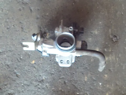 Σώμα Πεταλούδας 1368001702 για TOYOTA YARIS (2003 - 2005) (XP10)  ΤΕΛΑΡΟ 64"(πισω σκαλα) Σώμα Πεταλούδας 1368001702 για TOYOTA YARIS (2003 - 2005) (XP10)  ΤΕΛΑΡΟ 64"(πισω σκαλα)