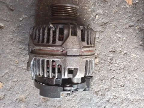 Δυναμό - Εναλλάκτης 028903028D για VW GOLF (1998 - 2004) Mk4 (1J1)  Δυναμό - Εναλλάκτης 028903028D για VW GOLF (1998 - 2004) Mk4 (1J1)