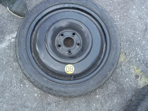 Ζαντολάστιχο 5Χ114,5 ΡΕΖΕΡΒΑ DUNLOP 145/70/D17 για ΔΙΕΘΝΗ  *ΔΒ* Ζαντολάστιχο 5Χ114,5 ΡΕΖΕΡΒΑ DUNLOP 145/70/D17 για ΔΙΕΘΝΗ  *ΔΒ*