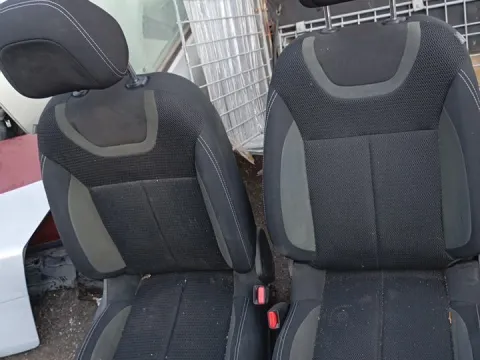 Καθίσματα Σετ Εμπρός Με Αερόσακους για CITROEN C4 (2012- 2015) ( )  *ΔΒ* Καθίσματα Σετ Εμπρός Με Αερόσακους για CITROEN C4 (2012- 2015) ( )  *ΔΒ*