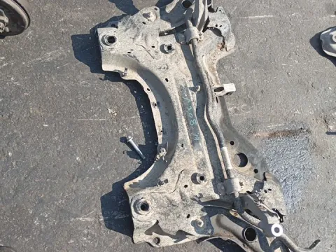 Γέφυρα Εμπρός Οριζόντια για PEUGEOT 308 (2017 - 2021) (F-L) 1500 Diesel (YH01) BlueHDI 100hp *ΔΒ* Γέφυρα Εμπρός Οριζόντια για PEUGEOT 308 (2017 - 2021) (F-L) 1500 Diesel (YH01) BlueHDI 100hp *ΔΒ*