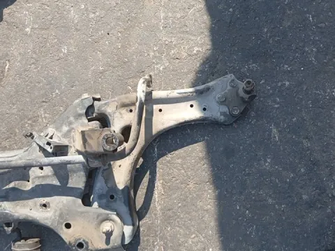 Ψαλίδι Εμπρός Δεξί για AUDI A1 (2015 - 2018) (8X) 1400 (CUS) Diesel TDI 90hp BMT *ΔΒ* Ψαλίδι Εμπρός Δεξί για AUDI A1 (2015 - 2018) (8X) 1400 (CUS) Diesel TDI 90hp BMT *ΔΒ*