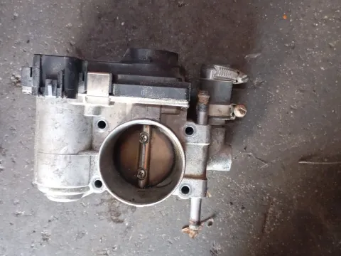 Σώμα Πεταλούδας GM055352858 για OPEL ASTRA (2004 - 2007) H ΤΕΛΑΡΟ 68"(πισω σκαλα) Σώμα Πεταλούδας GM055352858 για OPEL ASTRA (2004 - 2007) H ΤΕΛΑΡΟ 68"(πισω σκαλα)