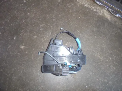 Ηλεκτρομαγνητική Κλειδαριά Εμπρός Δεξιά 4pin για KIA STONIC (2018 - )  Ηλεκτρομαγνητική Κλειδαριά Εμπρός Δεξιά 4pin για KIA STONIC (2018 - )