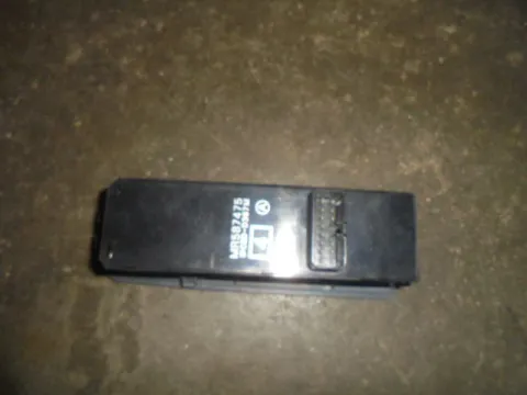 Διακόπτης Παραθύρων Κεντρικός Αριστερής 4πλος 14pin για MITSUBISHI COLT (2005 - 2008 ) (CZ) , (2008 - ) (JZ3)  - 