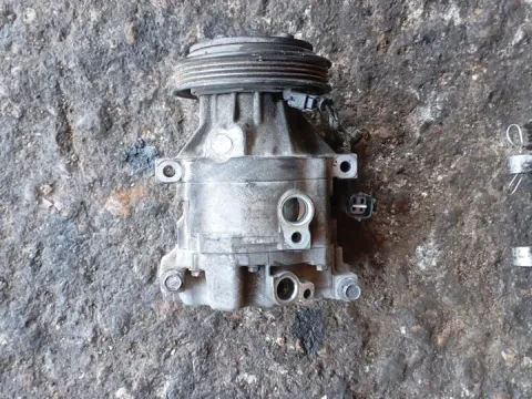Συμπιεστής A-C (Κομπρέσορας) για TOYOTA YARIS (1999 - 2002) (XP10) Hatchback - 3dr 1300 2NZ-FE petrol 86 NCP10  Συμπιεστής A-C (Κομπρέσορας) για TOYOTA YARIS (1999 - 2002) (XP10) Hatchback - 3dr 1300 2NZ-FE petrol 86 NCP10