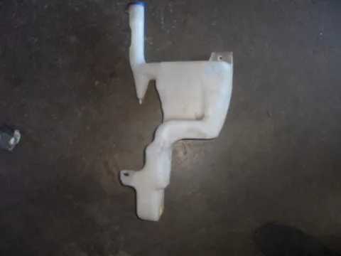 Δοχείο Υαλοκαθαριστήρων για FORD FIESTA (2008 - 2012) Mk6 (JA8)  Δοχείο Υαλοκαθαριστήρων για FORD FIESTA (2008 - 2012) Mk6 (JA8)