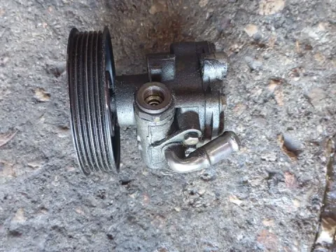 Αντλία Υδραυλικού Τιμονιού Μεταχειρισμένος για VW GOLF (1998 - 2004) Mk4 (1J1)  Αντλία Υδραυλικού Τιμονιού Μεταχειρισμένος για VW GOLF (1998 - 2004) Mk4 (1J1)