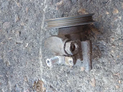 Αντλία Υδραυλικού Τιμονιού Μεταχειρισμένος για LANDROVER DISCOVERY (1999 - 2002) (LT) II 