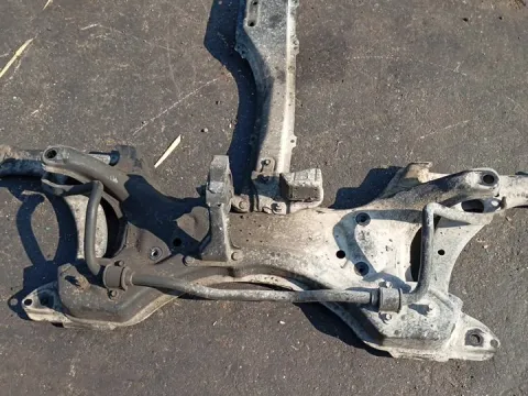 Γέφυρα Εμπρός Οριζόντια για TOYOTA COROLLA (2002 - 2004) (E120) *ΔΒ* Γέφυρα Εμπρός Οριζόντια για TOYOTA COROLLA (2002 - 2004) (E120) *ΔΒ*