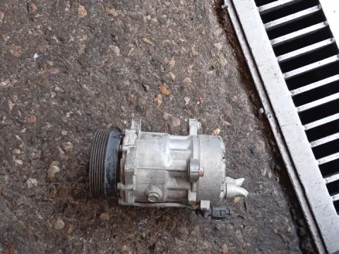 Συμπιεστής A-C (Κομπρέσορας) για VW GOLF (1998 - 2004) Mk4 (1J1) 1600 (AVU) Petrol 102  Συμπιεστής A-C (Κομπρέσορας) για VW GOLF (1998 - 2004) Mk4 (1J1) 1600 (AVU) Petrol 102