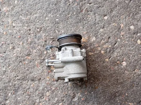 Συμπιεστής A-C (Κομπρέσορας) για FORD FIESTA (2008 - 2012) Mk6 (JA8) 1251 Petrol 82 SNJB Συμπιεστής A-C (Κομπρέσορας) για FORD FIESTA (2008 - 2012) Mk6 (JA8) 1251 Petrol 82 SNJB