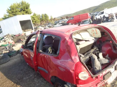 Τροπέτο Αμάξι με Άξονα πίσω Ταμπούρα ABS για RENAULT CLIO (2001 - 2005) (BB_) (CB_) (CB) Hatchback - 3dr 1400 (K4J 700) *ΔΒ* -  Τροπέτο Αμάξι με Άξονα πίσω Ταμπούρα ABS για RENAULT CLIO (2001 - 2005) (BB_) (CB_) (CB) Hatchback - 3dr 1400 (K4J 700) *ΔΒ* -