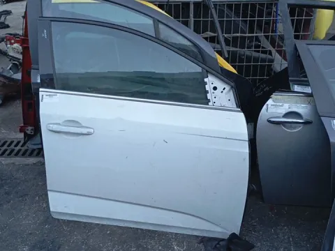 Πόρτα Εμπρός Δεξιά για RENAULT MEGANE (2016 - ) *Γ* Πόρτα Εμπρός Δεξιά για RENAULT MEGANE (2016 - ) *Γ*